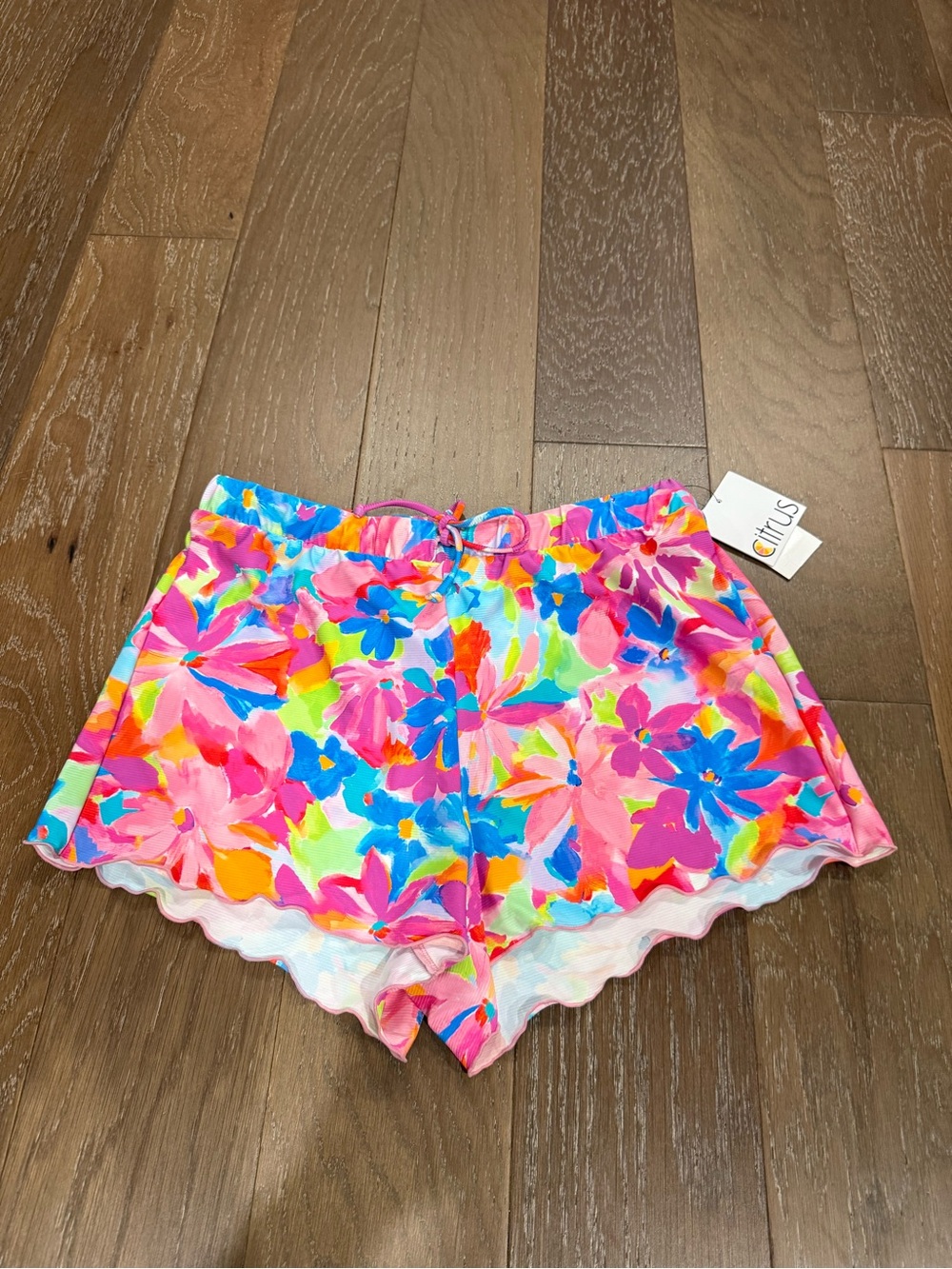 Citrus Bright Floral Scallop-Hem Pink shorts coverup.